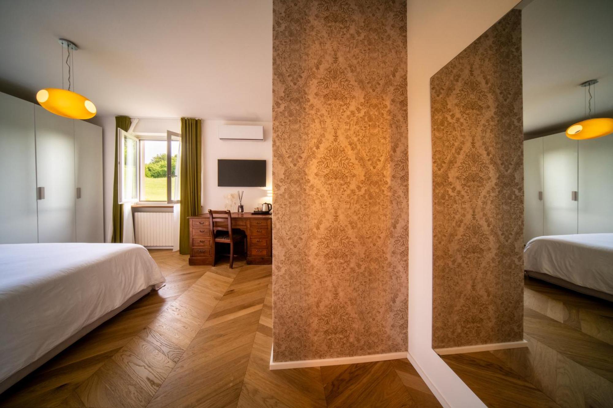 Resort Limax Acis La Morra Eksteriør billede